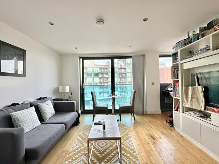 Studio To Rent In Trident House, Station Road, Hayes, UB3