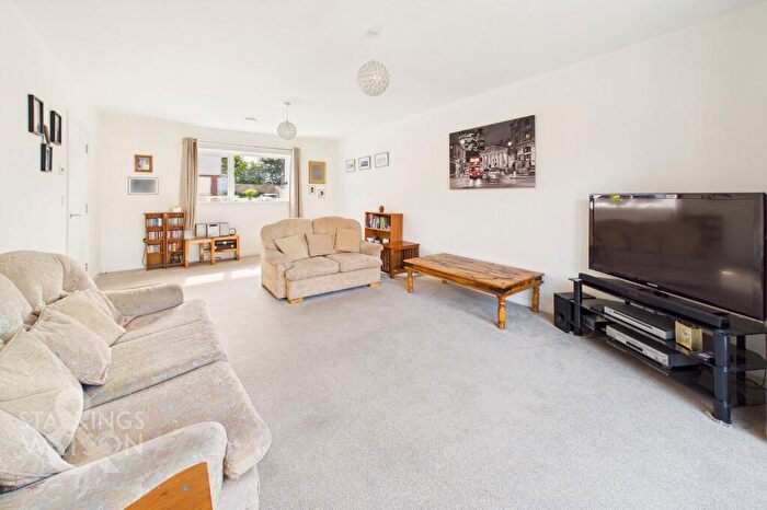 3 Bedroom Detached House For Sale In Squirrel Lane, East Harling, Norwich, NR16