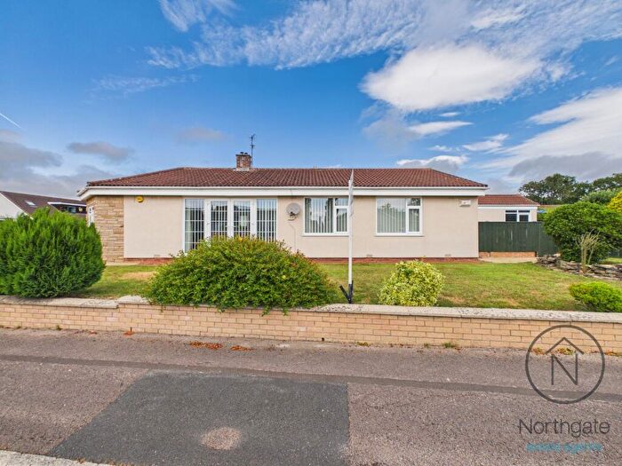 3 Bedroom Detached Bungalow For Sale In Aylmer Grove, Newton Aycliffe, DL5