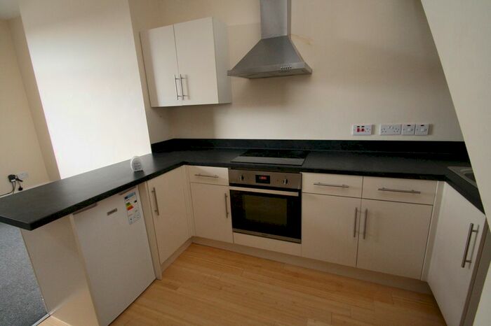 2 Bedroom Flat To Rent In King Richards Road, Leicester, LE3