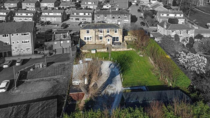 5 Bedroom Detached House For Sale In Horbury Road, Ossett, WF5