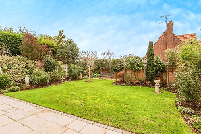 2 Bedroom Bungalow For Sale In Knollcroft, Shoeburyness, Essex, SS3