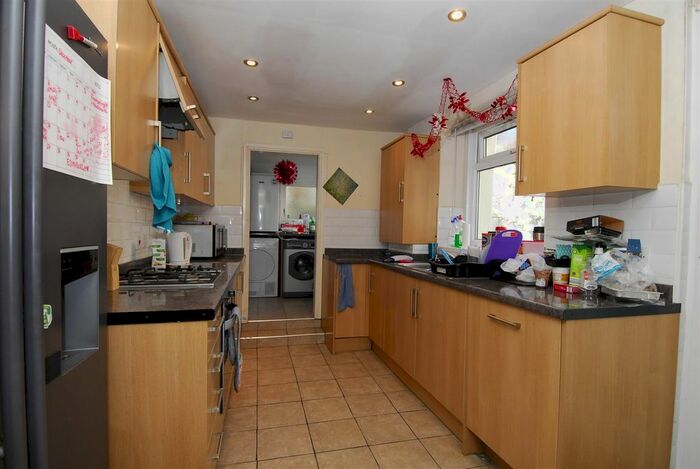 4 Bedroom Property To Rent In Southern Terrace, Plymouth, PL4