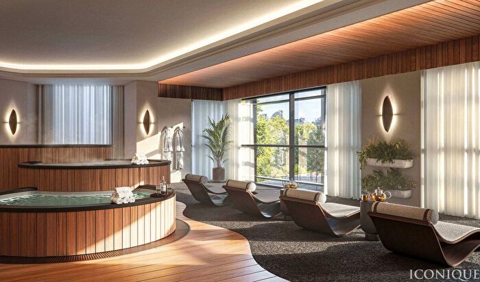 3 Bedroom Flat For Sale In Armoury Way, London, SW18