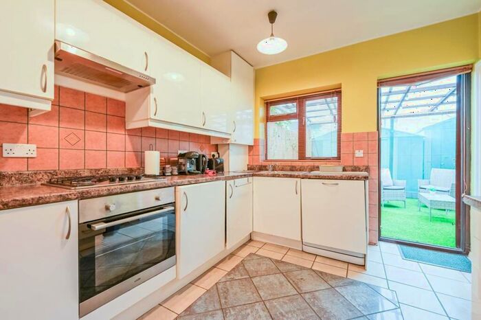 3 Bedroom Terraced House To Rent In Shipman Road, Canning Town, London, E16