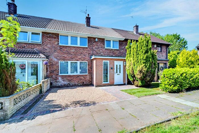 3 Bedroom Terraced House For Sale In Hanley Avenue, Bramcote, Nottingham, NG9