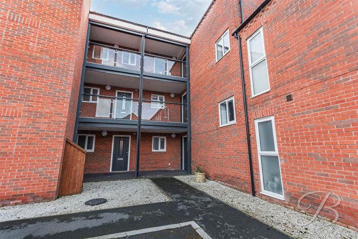 2 Bedroom Flat For Sale In Woodland Park View, Mansfield, NG18