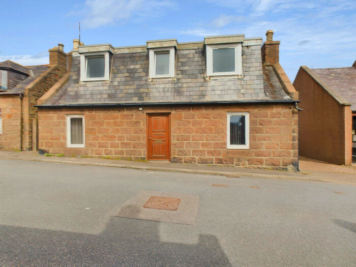 4 Bedroom Cottage For Sale In Flat, Queens Road, Peterhead, AB42
