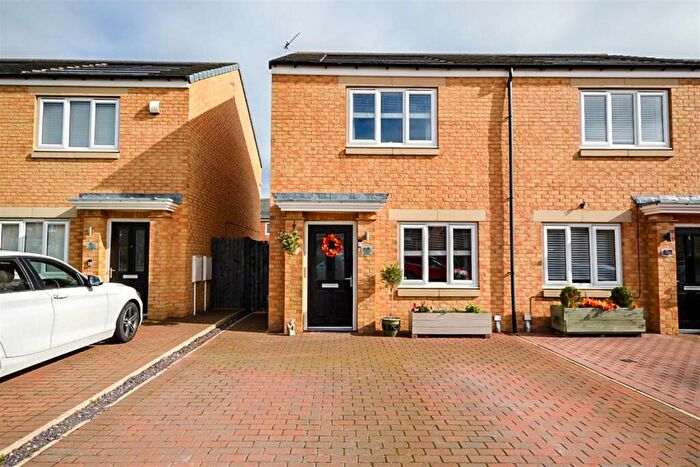 2 Bedroom Semi-Detached House For Sale In Oakdale, Sunderland, SR3