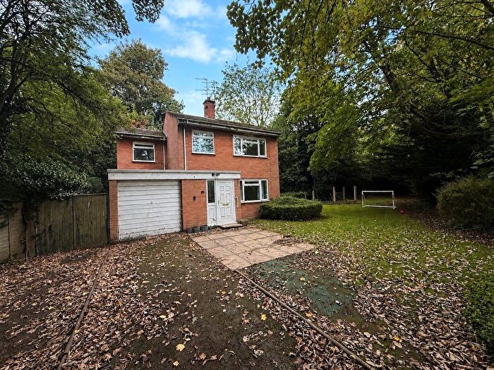 3 Bedroom Detached House For Sale In Brook Street, Knutsford, Cheshire, WA16
