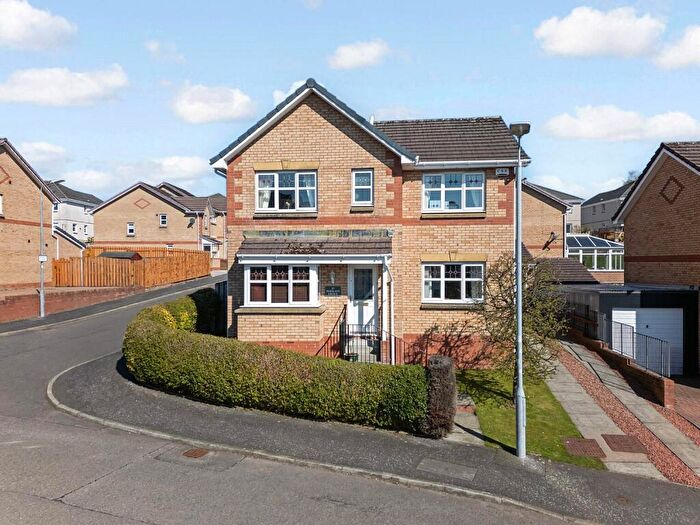 4 Bedroom Detached House For Sale In Perrays Grove, Dumbarton, West Dunbartonshire, G82