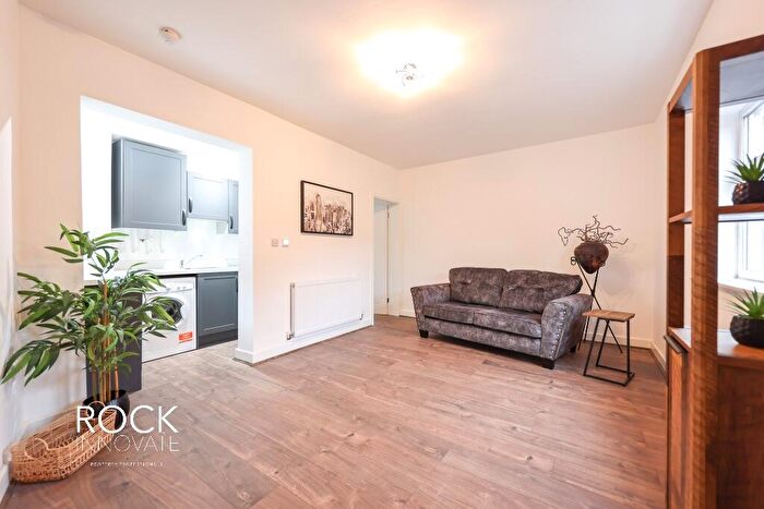 1 Bedroom Flat To Rent In Heath Street, Tamworth, Staffordshire, B79