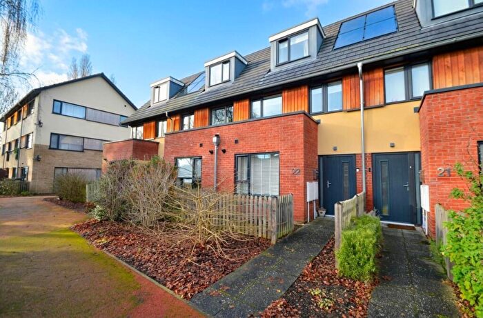 3 Bedroom Town House To Rent In Le Safferne Gardens, Norwich, NR3