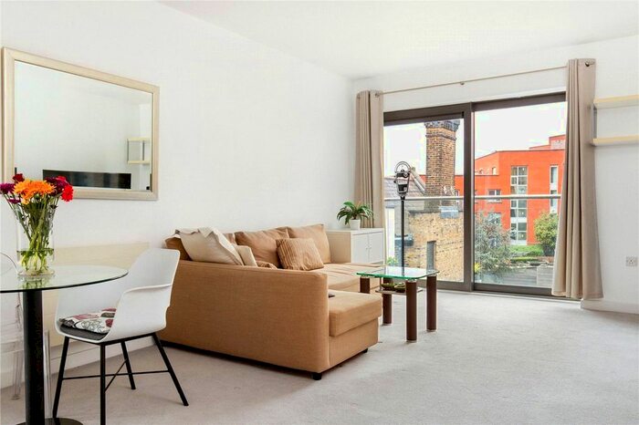 1 Bedroom Flat To Rent In Hornsey Street, Islington, London, N7