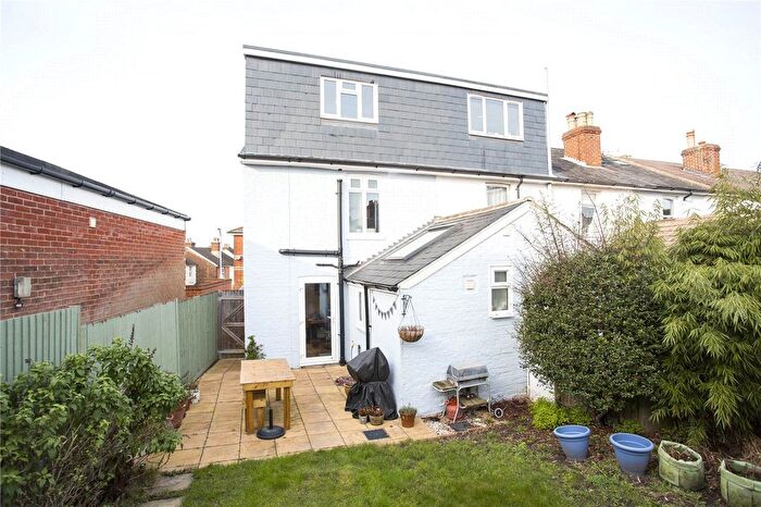4 Bedroom End Terrace House For Sale In Stanhope Road, Tunbridge Wells, Kent, TN1