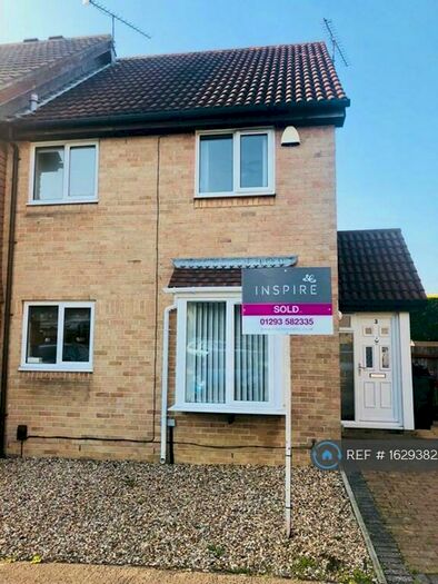 1 Bedroom Terraced House To Rent In Lancelot Close, Crawley, RH11