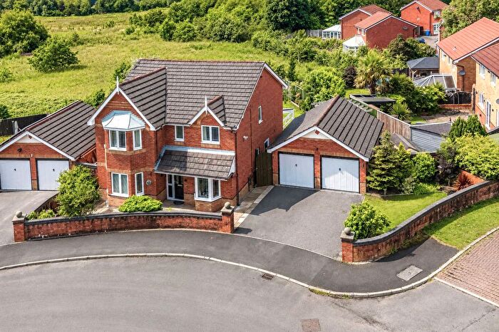 4 Bedroom Detached House For Sale In The Willows, Chorley, PR7