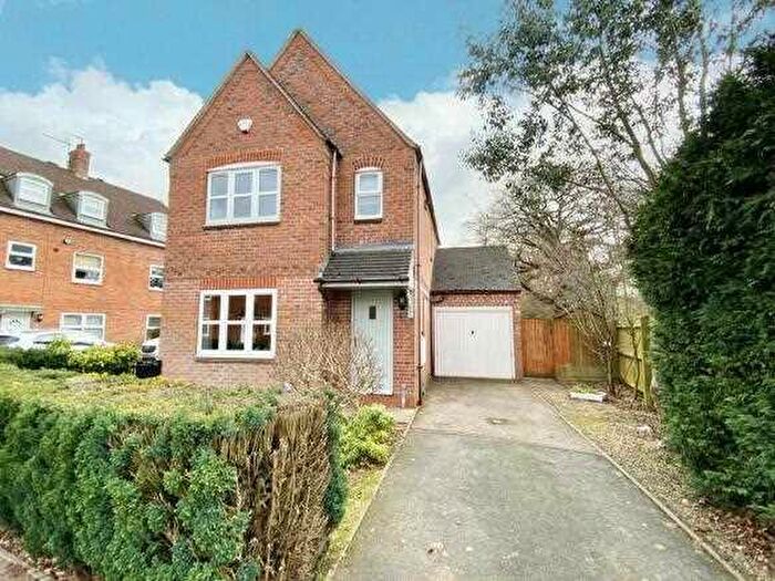 3 Bedroom Detached House To Rent In Tythe Barn Lane, Solihull, B90