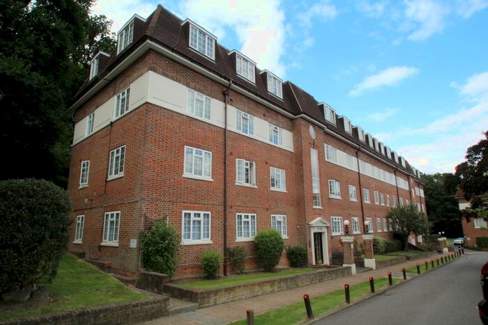 3 Bedroom Flat To Rent In Sudbury Hill, Harrow-On-The-Hill, Harrow, HA1