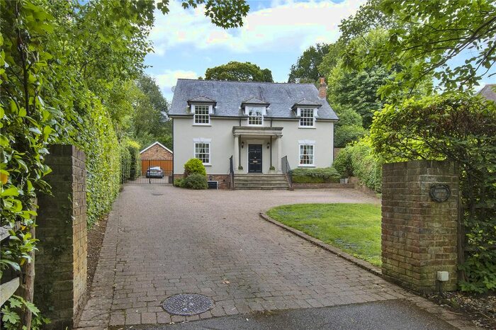 5 Bedroom Detached House For Sale In Sandy Lane, Addington, West Malling, Kent, ME19