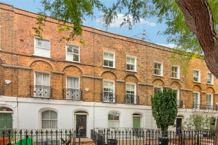 2 Bedroom Maisonette To Rent In Cloudesley Road, London, N1