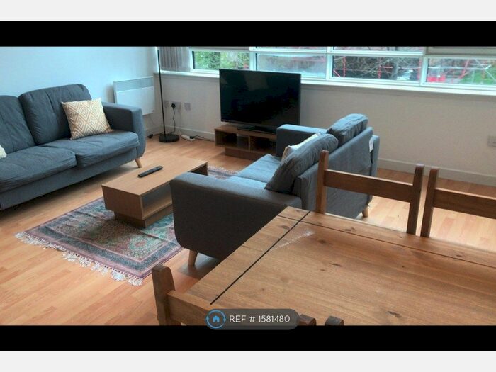 1 Bedroom Flat To Rent In Albion Street, Glasgow, G1