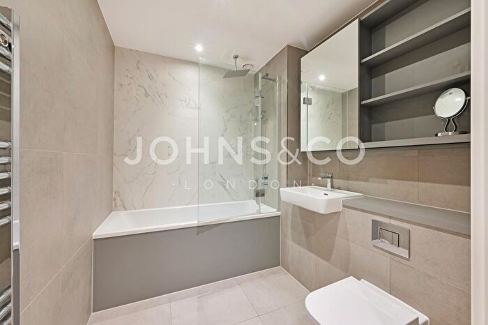 1 Bedroom Flat To Rent In Cobham House, Kidbrooke Village, SE3