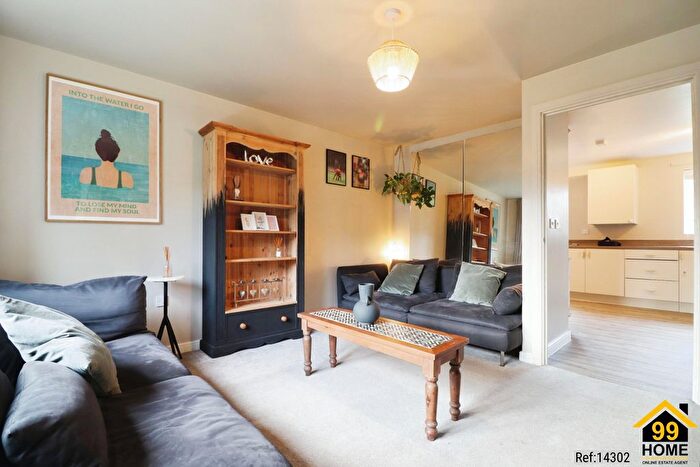 2 Bedroom End Of Terrace House For Sale In Mulberry Grove, Solihull, West Midlands, B90