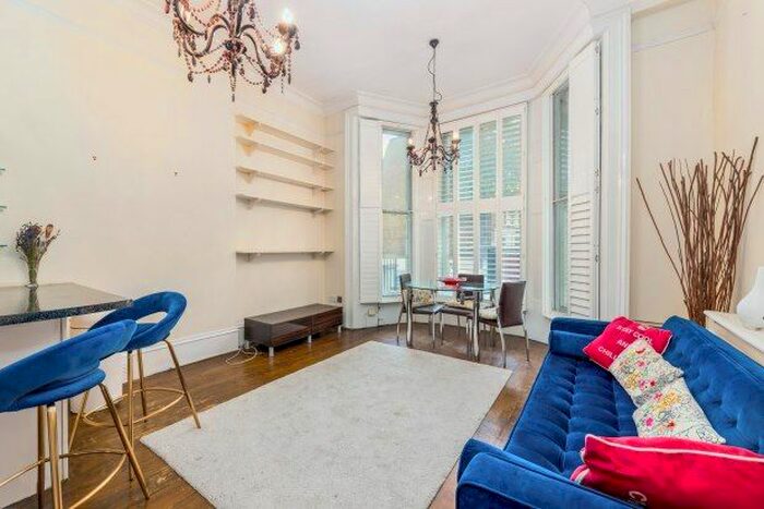 2 Bedroom Flat To Rent In Holland Road, Kensington, W14