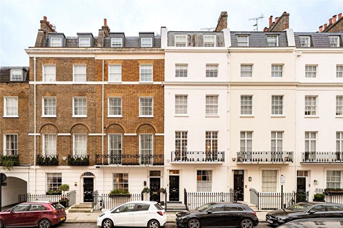 6 Bedroom Terraced House To Rent In Eaton Terrace, Belgravia, SW1W