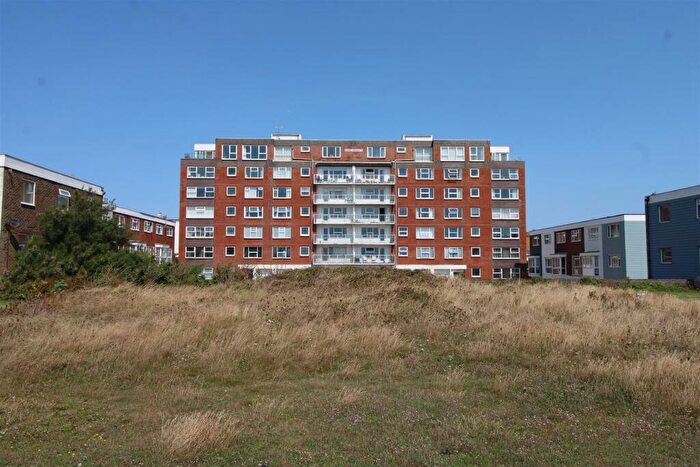 2 Bedroom Flat For Sale In Dane Heights, Seaford, BN25