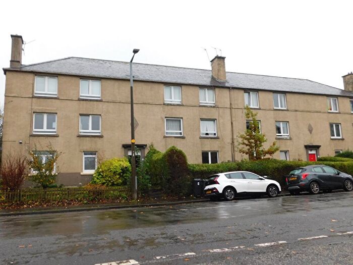 2 Bedroom Flat To Rent In , Hutchison Road, Edinburgh, EH14