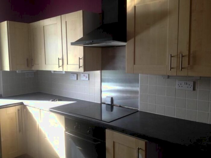 3 Bedroom Flat To Rent In Main Street, Baillieston, Glasgow, G69