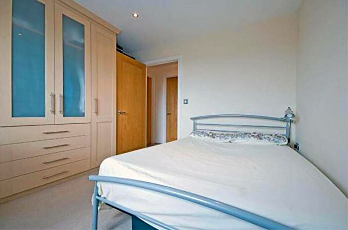 2 Bedroom Flat For Sale In Wards Wharf Approach, Docklands, London, E16