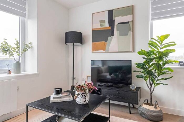 2 Bedroom Flat To Rent In Beckenham Rd, Beckenham, London, BR3