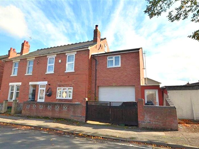5 Bedroom Semi Detached House For Sale In St. Aldwyn Road, Tredworth, Gloucester, GL1