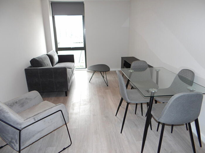 1 Bedroom Apartment To Rent In Park Central, L3