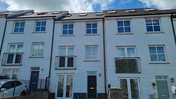 4 Bedroom Terraced House To Rent In Kensington Gardens, Haverfordwest, SA61