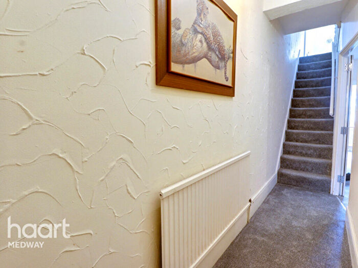 3 Bedroom Terraced House To Rent In Rosebery Road, Gillingham, ME7
