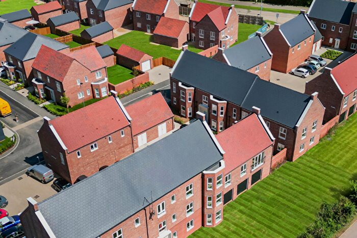 1 Bedroom Apartment For Sale In George Wicks Way (Off Regiment Gate), Beaulieu, Chelmsford, CM1