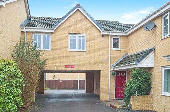1 Bedroom Flat For Sale In Rhodfa Brynmenyn, Sarn, Bridgend, CF32