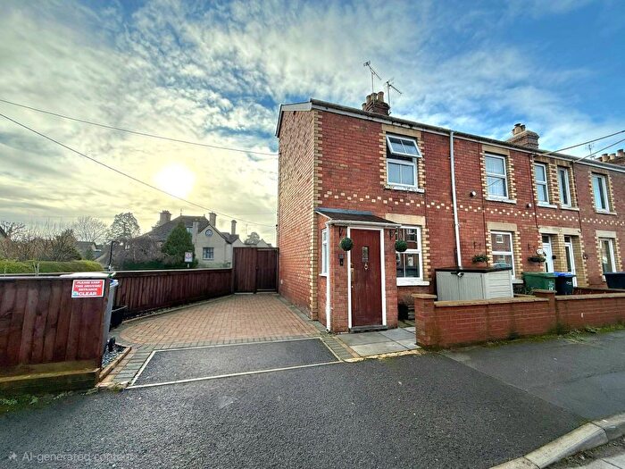 2 Bedroom End Terrace House To Rent In Ashfield Road, Chippenham, SN15