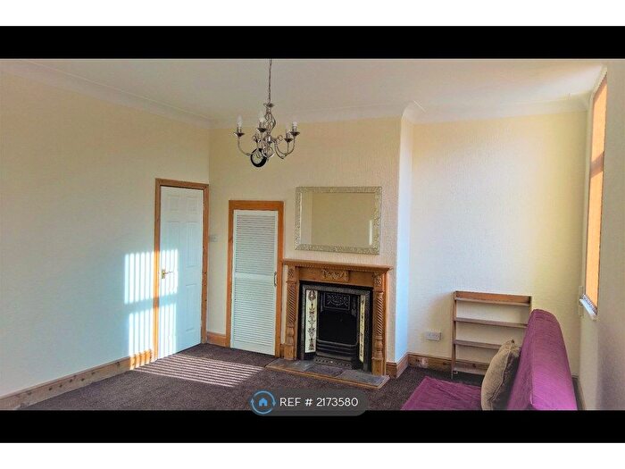 1 Bedroom Flat To Rent In Brantford Street, Leeds, LS7