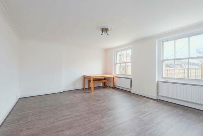 3 Bedroom Flat To Rent In Gloucester Place, London, W1U