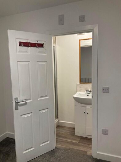 1 Bedroom Flat To Rent In Wellington Street, Burton-On-Trent, Staffordshire, DE14