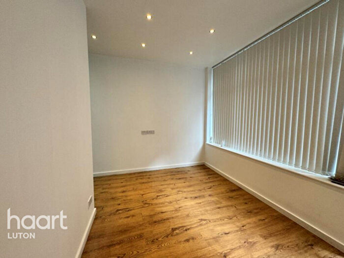 1 Bedroom Apartment To Rent In John Street, Luton, LU1