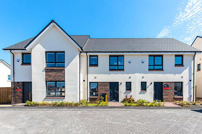 3 Bedroom End Of Terrace House For Sale In Eaglesham Road, Jackton, G75