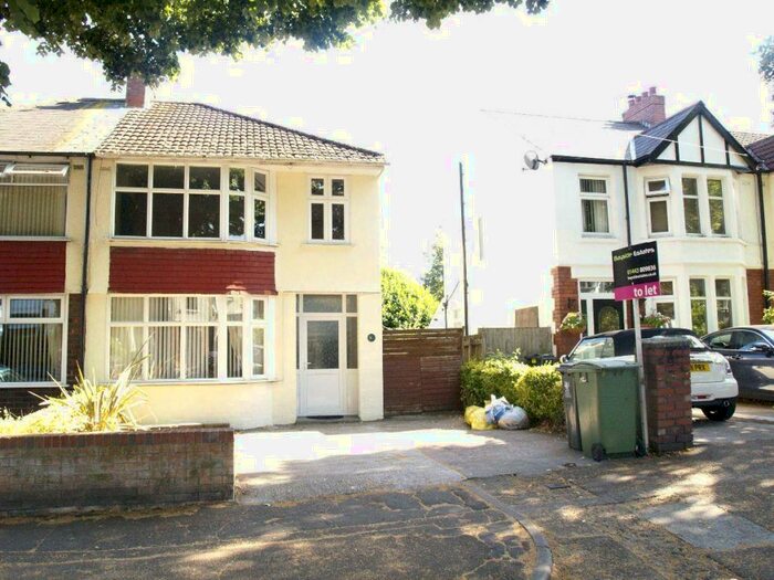 3 Bedroom Semi-Detached House To Rent In Bwlch Road Road Fairwater Cardiff, CF5