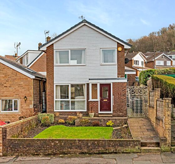 3 Bedroom Detached House For Sale In Bury Road, Rossendale, BB4