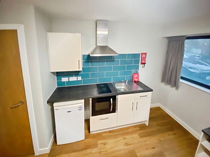 1 Bedroom Flat For Sale In Queen Street, Sheffield, South Yorkshire, S1